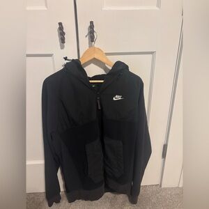 I’m selling a Nike zip up hoodie that is a size large.